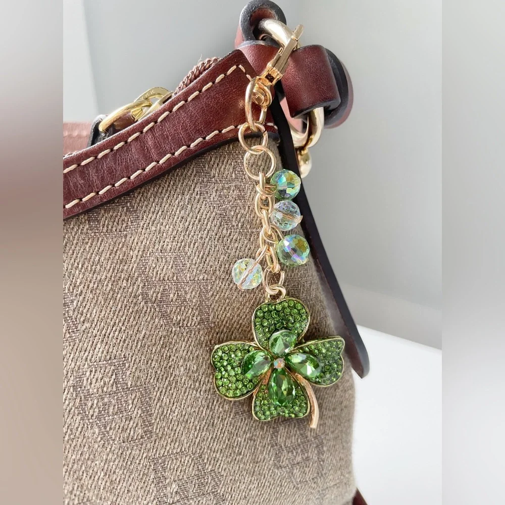 Clover Bag Charm - Picture 4 of 4
